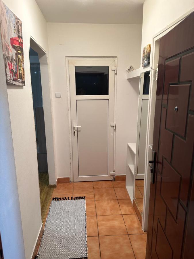Apartament Calea Grivitei Podul Grand Apartment Bucharest